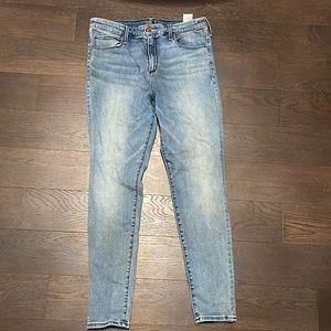 COPY - Brand - Abercrombie & Fitch, size- 14, color- medium blue wash